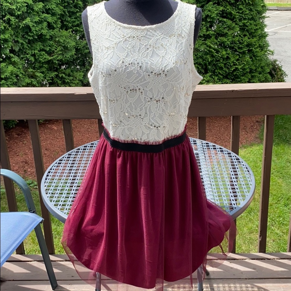 Speechless White and Maroon Dress